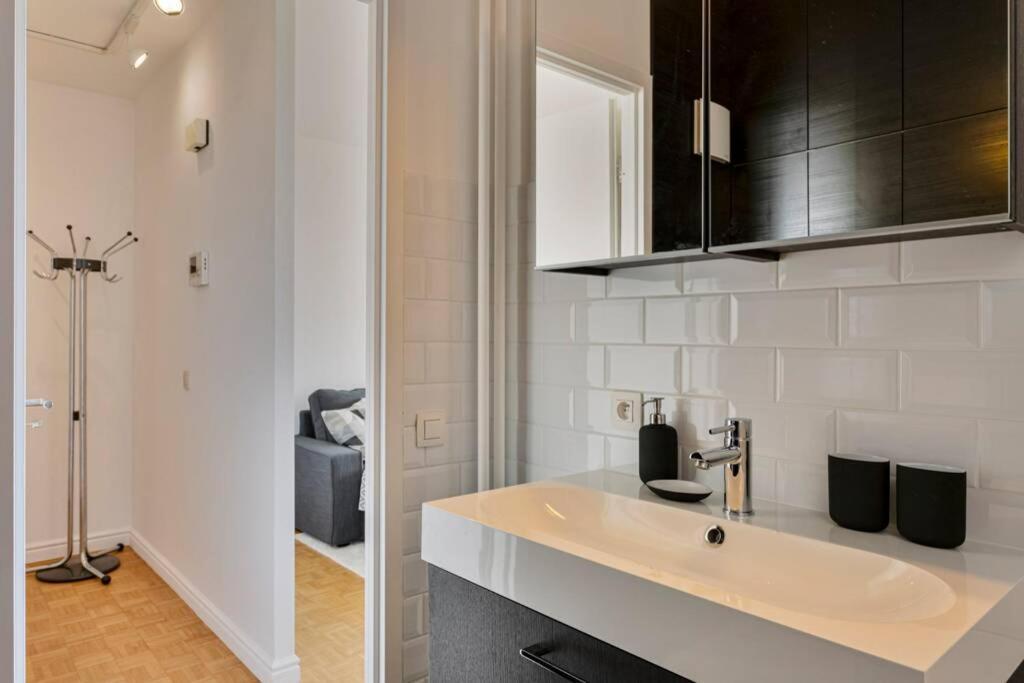New-York Style Studio Lejlighed Antwerpen Eksteriør billede